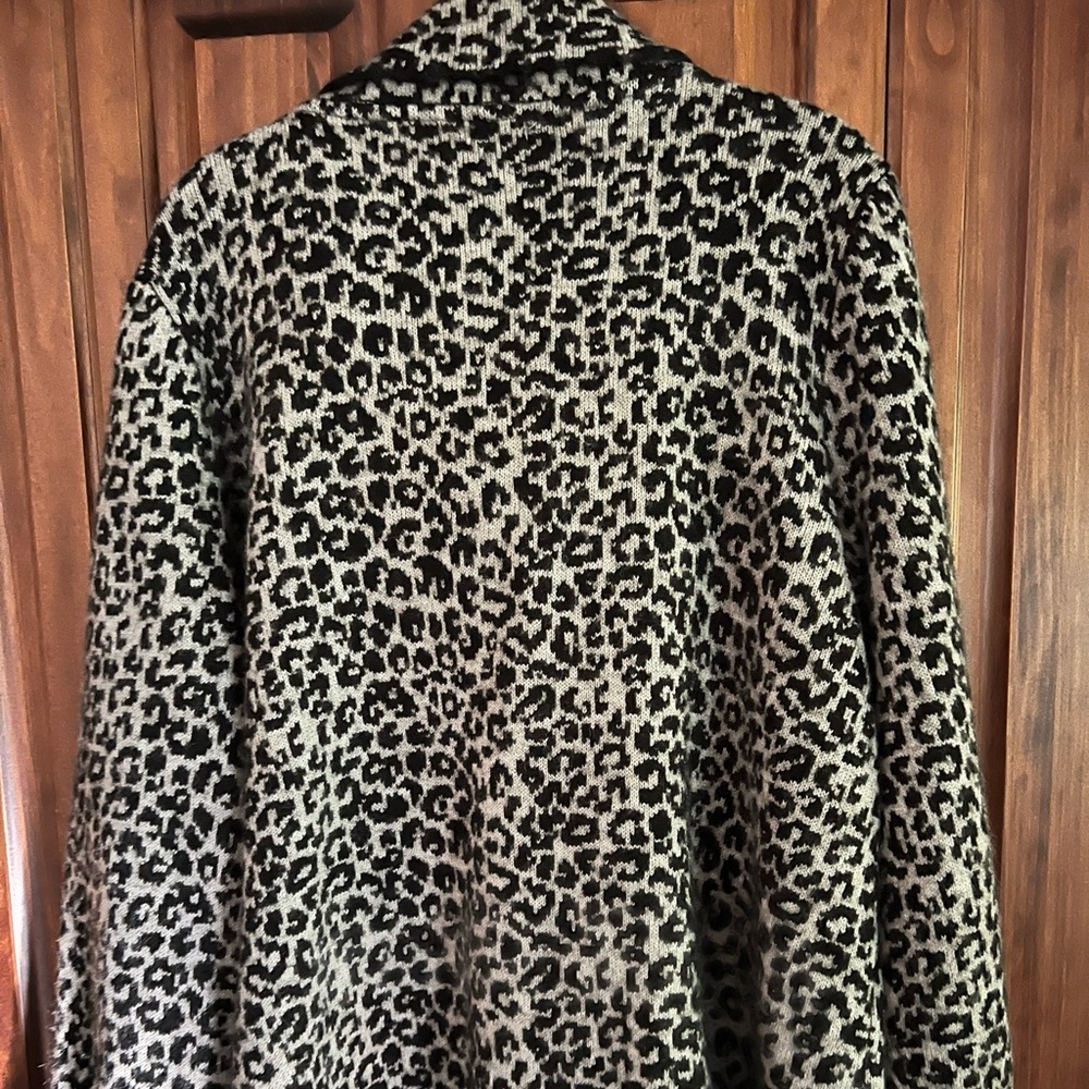 Christian Soriano sweater size 3X